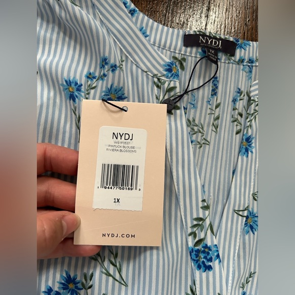 NYDJ Floral Blouse - Picture 8 of 16